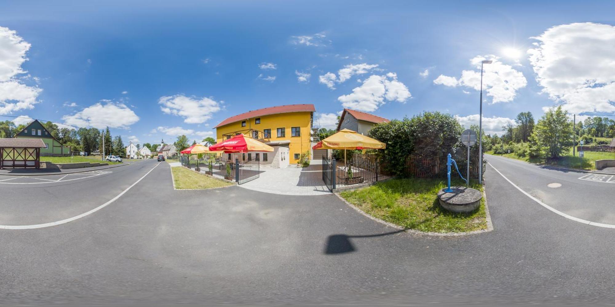 Apartmány-Zámecký Restaurant Jindrichovice Exterior foto